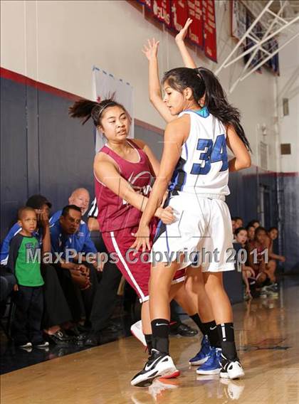 Thumbnail 2 in Van Nuys vs. Burbank (West Coast Holiday Classic) photogallery.