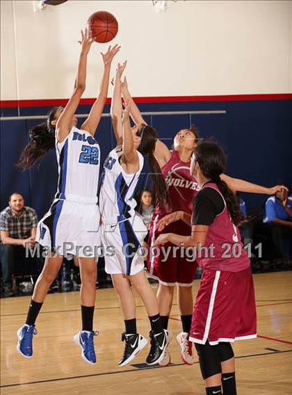 Thumbnail 2 in Van Nuys vs. Burbank (West Coast Holiday Classic) photogallery.