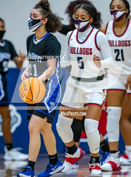 Thumbnail 1 in Westover @ Terry Sanford photogallery.