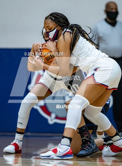 Thumbnail 2 in Westover @ Terry Sanford photogallery.