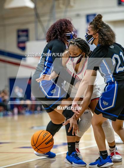 Thumbnail 2 in Westover @ Terry Sanford photogallery.