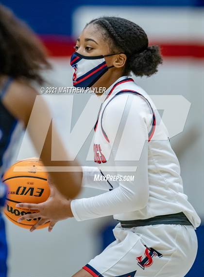 Thumbnail 1 in Westover @ Terry Sanford photogallery.