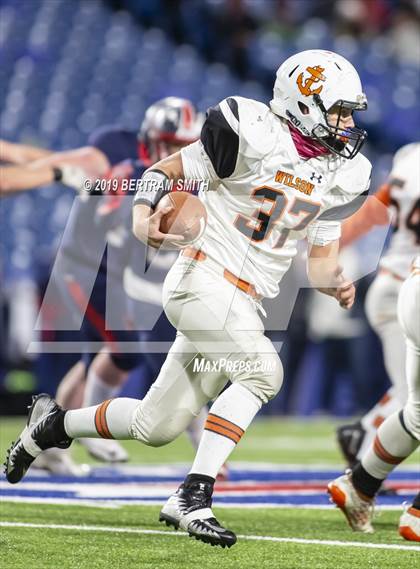 Thumbnail 3 in Southwestern vs. Wilson (Section 6 Class C Final) photogallery.