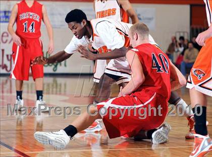 Thumbnail 3 in Brewer @ Grissom photogallery.