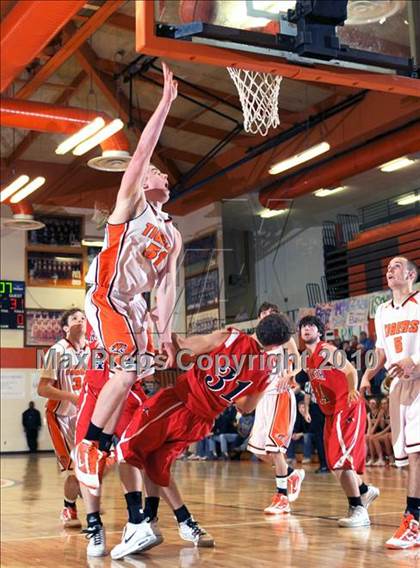 Thumbnail 2 in Brewer @ Grissom photogallery.