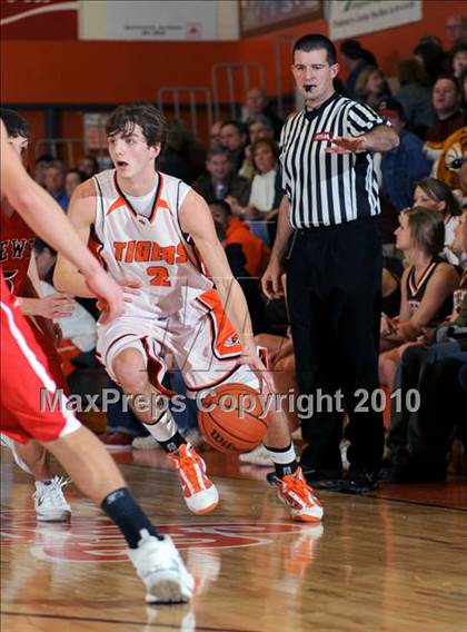Thumbnail 2 in Brewer @ Grissom photogallery.