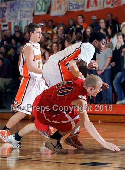 Thumbnail 3 in Brewer @ Grissom photogallery.