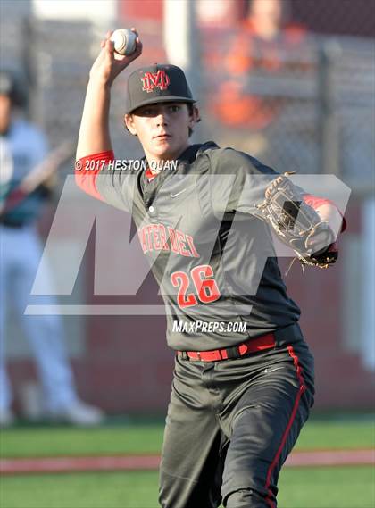 Thumbnail 1 in Mater Dei vs Santiago (Boras Classic South) photogallery.