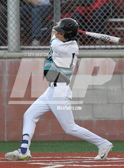 Thumbnail 2 in Mater Dei vs Santiago (Boras Classic South) photogallery.