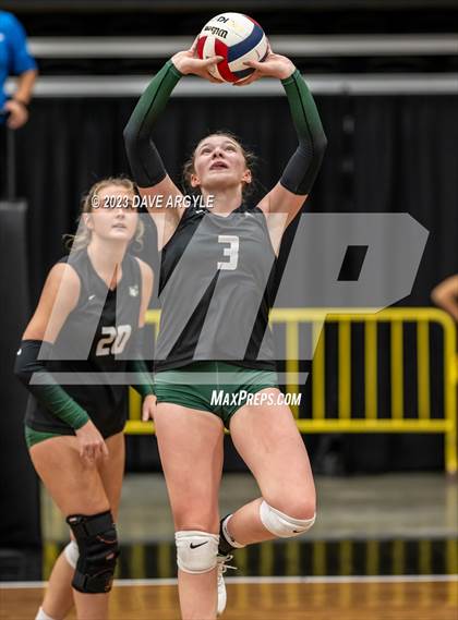 Thumbnail 3 in Green Canyon vs. Desert Hills (UHSAA 4A Semifinal) photogallery.