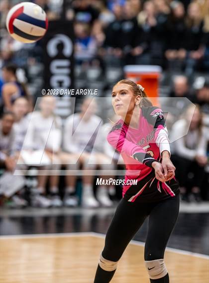 Thumbnail 3 in Green Canyon vs. Desert Hills (UHSAA 4A Semifinal) photogallery.