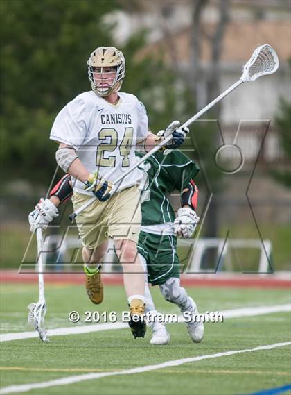 Thumbnail 2 in Nichols @ Canisius photogallery.