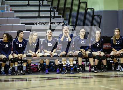 Thumbnail 3 in Venice vs Cleveland (CIF LACS Final) photogallery.