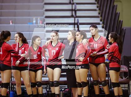 Thumbnail 1 in Venice vs Cleveland (CIF LACS Final) photogallery.