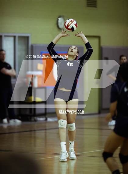 Thumbnail 2 in Venice vs Cleveland (CIF LACS Final) photogallery.