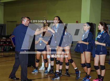 Thumbnail 2 in Venice vs Cleveland (CIF LACS Final) photogallery.