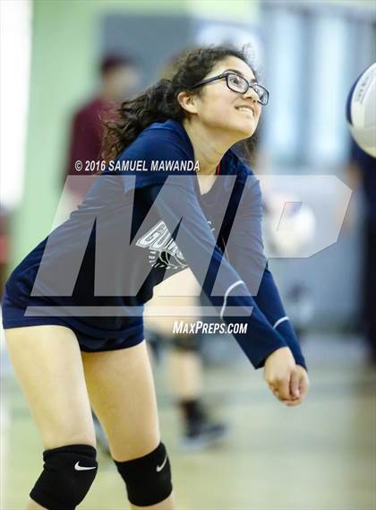 Thumbnail 2 in Venice vs Cleveland (CIF LACS Final) photogallery.