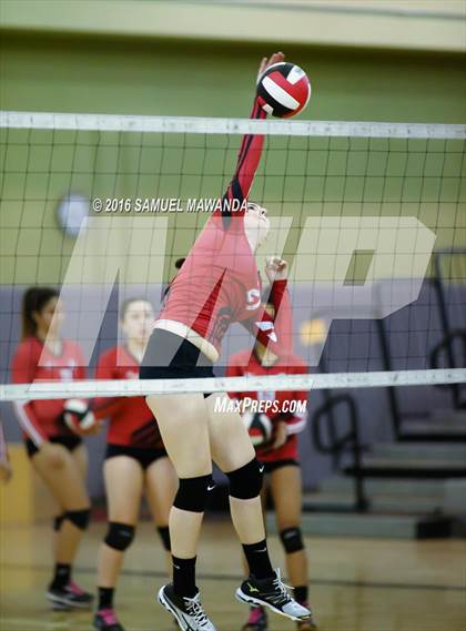 Thumbnail 1 in Venice vs Cleveland (CIF LACS Final) photogallery.