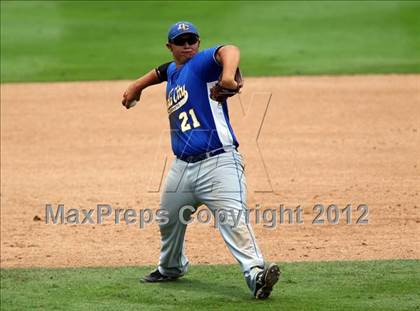 Thumbnail 3 in Stamford vs. Dodd City (UIL 1A State Semifinal) photogallery.