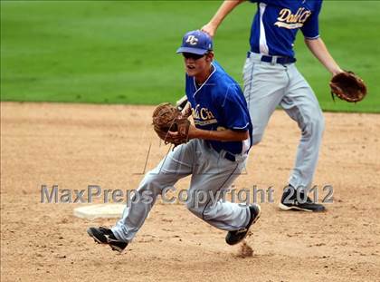Thumbnail 2 in Stamford vs. Dodd City (UIL 1A State Semifinal) photogallery.