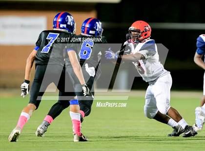 Thumbnail 1 in Norview @ Maury photogallery.