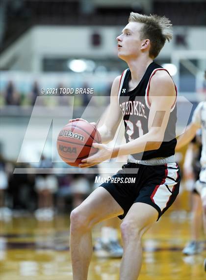 Thumbnail 2 in Cherokee @ Dobyns-Bennett photogallery.