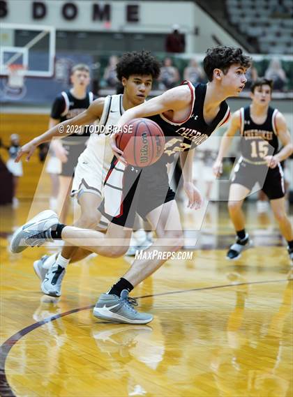 Thumbnail 2 in Cherokee @ Dobyns-Bennett photogallery.