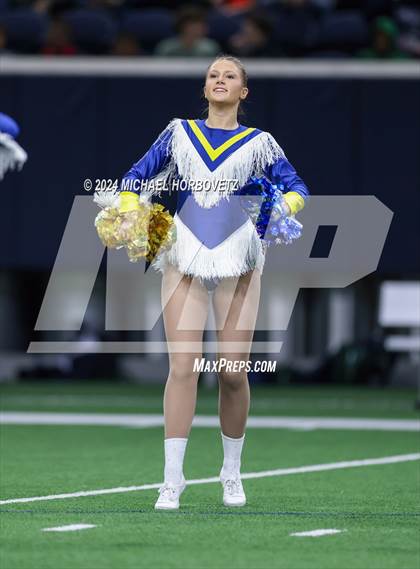 Thumbnail 1 in Highland Park vs. Reedy (UIL 5A D1 Football Regional) photogallery.