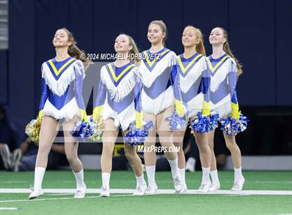 Thumbnail 1 in Highland Park vs. Reedy (UIL 5A D1 Football Regional) photogallery.