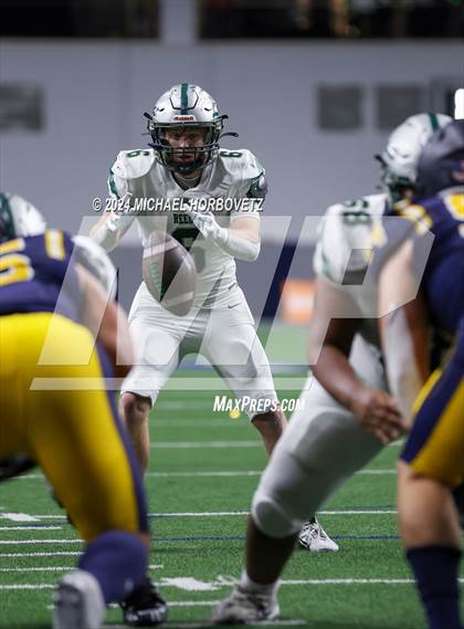Thumbnail 1 in Highland Park vs. Reedy (UIL 5A D1 Football Regional) photogallery.