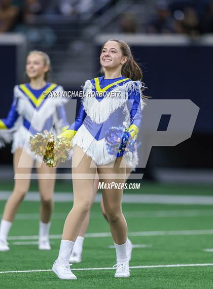 Thumbnail 2 in Highland Park vs. Reedy (UIL 5A D1 Football Regional) photogallery.