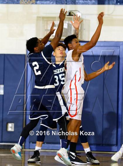 Thumbnail 3 in Reseda vs. Buckley (War on the Floor Extravaganza) photogallery.