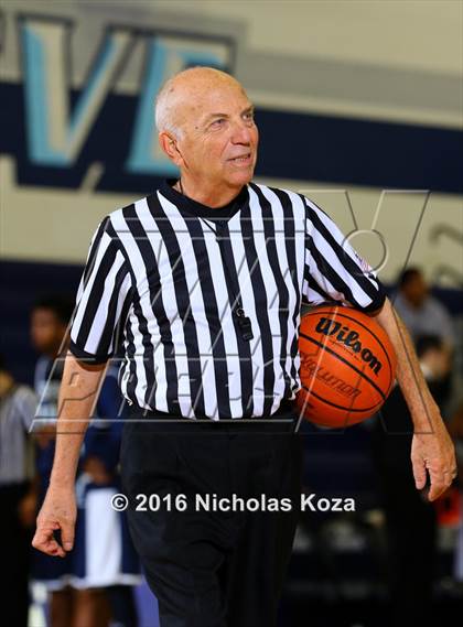 Thumbnail 3 in Reseda vs. Buckley (War on the Floor Extravaganza) photogallery.
