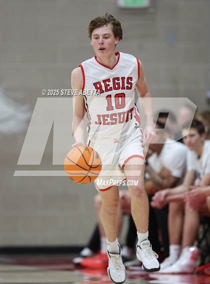 Thumbnail 2 in Castle View @ Regis Jesuit photogallery.