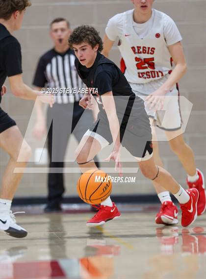 Thumbnail 3 in Castle View @ Regis Jesuit photogallery.