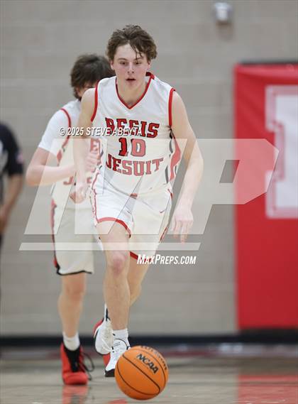 Thumbnail 3 in Castle View @ Regis Jesuit photogallery.