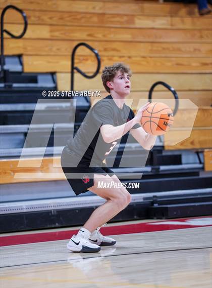 Thumbnail 3 in Castle View @ Regis Jesuit photogallery.
