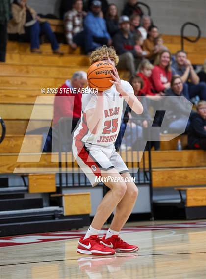 Thumbnail 1 in Castle View @ Regis Jesuit photogallery.