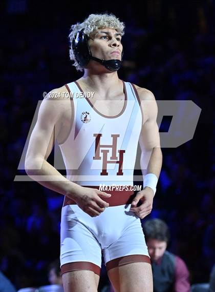 Thumbnail 1 in UIL 5A Championship Finals 150-285lb photogallery.