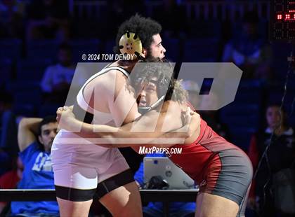 Thumbnail 1 in UIL 5A Championship Finals 150-285lb photogallery.