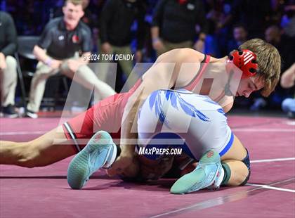 Thumbnail 2 in UIL 5A Championship Finals 150-285lb photogallery.