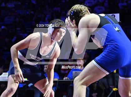 Thumbnail 1 in UIL 5A Championship Finals 150-285lb photogallery.