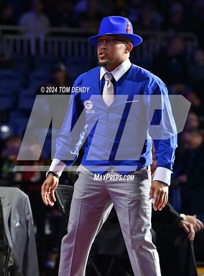 Thumbnail 2 in UIL 5A Championship Finals 150-285lb photogallery.