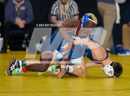 Thumbnail 3 in NYSPHSAA Wrestling Championships - Semi Finals 101 lbs - 152 lbs photogallery.