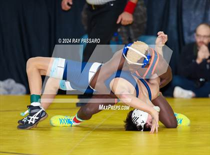 Thumbnail 3 in NYSPHSAA Wrestling Championships - Semi Finals 101 lbs - 152 lbs photogallery.