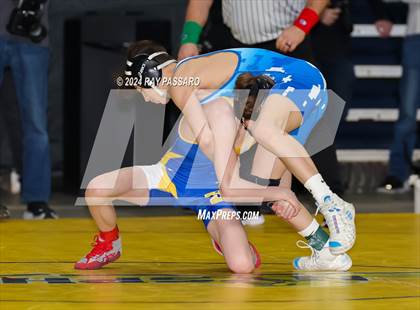 Thumbnail 3 in NYSPHSAA Wrestling Championships - Semi Finals 101 lbs - 152 lbs photogallery.