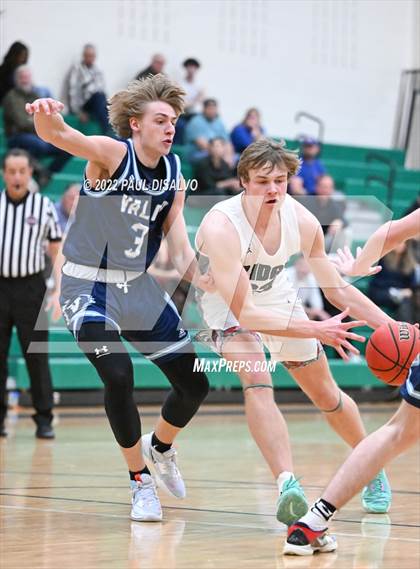 Thumbnail 3 in Valor Christian vs. Fossil Ridge (Tip-Off Classic) photogallery.