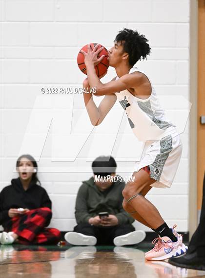 Thumbnail 2 in Valor Christian vs. Fossil Ridge (Tip-Off Classic) photogallery.