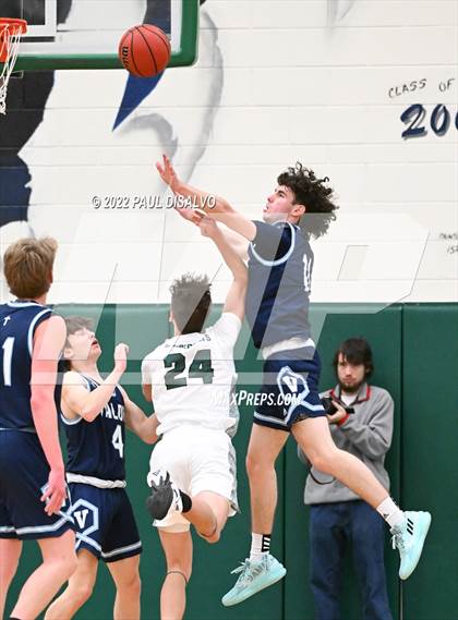 Thumbnail 2 in Valor Christian vs. Fossil Ridge (Tip-Off Classic) photogallery.