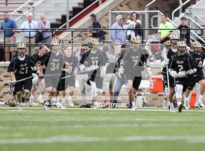Thumbnail 3 in Islip vs. Westhill (NYSPHSAA Class C Final) photogallery.
